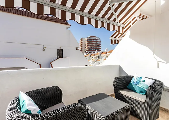 Home2book Vibrant Americas Apt, Pool Retreat Apartamento *
