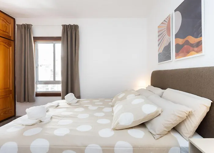 Home2book Vibrant Americas Apt, Pool Retreat Apartment Arona (Tenerife)