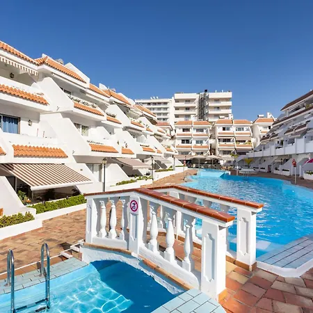 Home2book Vibrant Americas Apt, Pool Retreat Daire Arona (Tenerife)